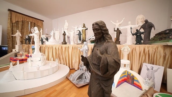 There are more than 200 Jesus statue designs. the winner will be determined in stages